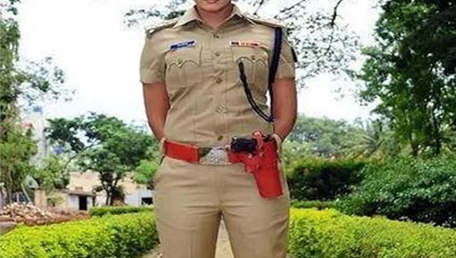 ಪುರುಷನಾಗಿ ಬದಲಾಗಲು ಬಯಸಿದ ಮಹಿಳಾ ಪೇದೆ: ಲಿಂಗ ಶಸ್ತ್ರಚಿಕಿತ್ಸೆ ಮಾಡಿಸಿಕೊಳ್ಳಲು ಸರ್ಕಾರದ ಗ್ರೀನ್ ಸಿಗ್ನಲ್!