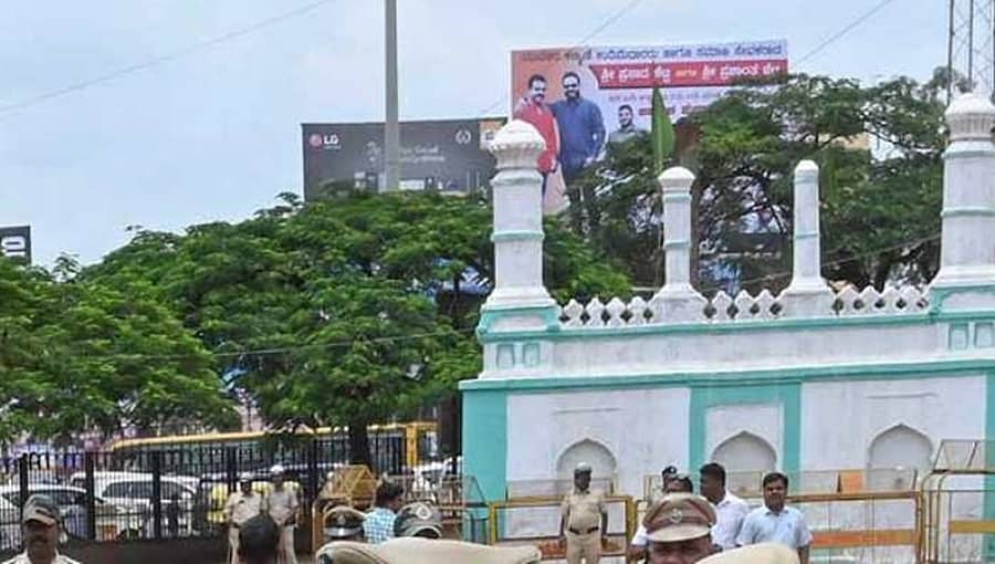 ಹುಬ್ಬಳ್ಳಿ ಈದ್ಗಾ ಮೈದಾನದಲ್ಲಿ ಗಣೇಶ ಮೂರ್ತಿ ಪ್ರತಿಷ್ಠಾಪನೆಗೆ ಅನುಮತಿ ನೀಡುವಂತೆ ಒತ್ತಾಯ