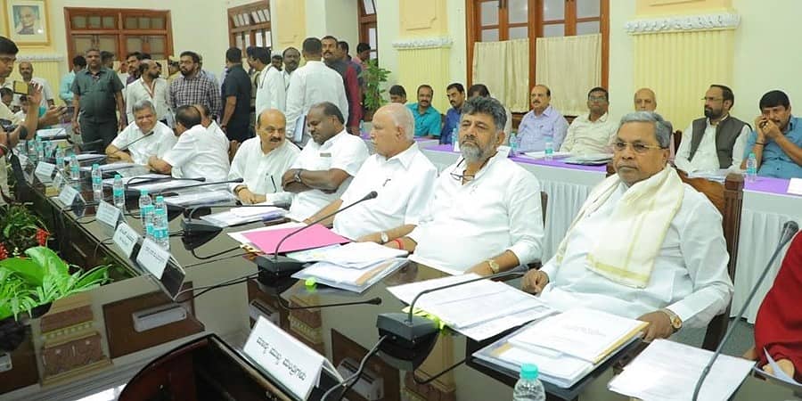 ಜಲ ವಿವಾದ: ಪ್ರಧಾನಿ ಬಳಿ ಸರ್ವಪಕ್ಷ ನಿಯೋಗಕ್ಕೆ ಸರ್ವರ ಸಹಕಾರ ಕೋರಿದ ಮುಖ್ಯಮಂತ್ರಿ ಸಿದ್ದರಾಮಯ್ಯ