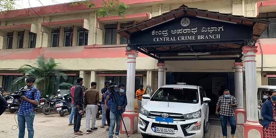 ಪ್ರಗತಿಪರ ಸಾಹಿತಿಗಳಿಗೆ ಬೆದರಿಕೆ: ಸಿಸಿಬಿಗೆ ಪ್ರಕರಣಗಳ ವರ್ಗಾವಣೆ