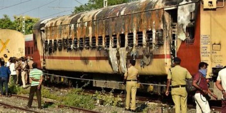 ತಮಿಳುನಾಡು ರೈಲು ಬೆಂಕಿ ದುರಂತ: ಮೃತರ ಕುಟುಂಬಕ್ಕೆ ತಲಾ 3 ಲಕ್ಷ ರೂ ಪರಿಹಾರ ಘೋಷಿಸಿದ ಸಿಎಂ ಎಂಕೆ ಸ್ಟಾಲಿನ್!