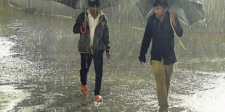 ರಾಜ್ಯದ ಬಹುತೇಕ ಭಾಗಗಳಲ್ಲಿ ಮುಂದಿನ 2 ದಿನಗಳ ಕಾಲ ಮಳೆ ಮುನ್ಸೂಚನೆ