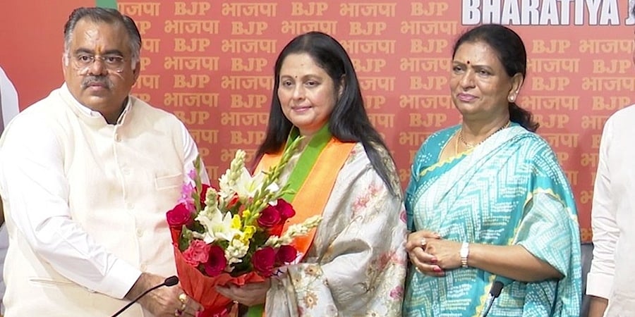 ತೆಲುಗು ನಟಿ, ಮಾಜಿ ಶಾಸಕಿ ಜಯಸುಧಾ ಬಿಜೆಪಿ ಸೇರ್ಪಡೆ