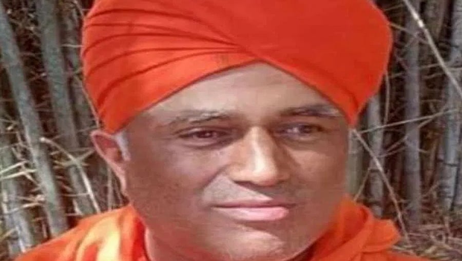 ನ್ಯಾಯಾಲಯದ ತೀರ್ಪು ತಿದ್ದಿದ ಆರೋಪ: ಬಸವ ತೀರ್ಥ ಮಠದ ಸಿದ್ದಲಿಂಗಸ್ವಾಮಿ ವಿರುದ್ಧ ಕೇಸ್ ದಾಖಲಿಸಲು ಆದೇಶ