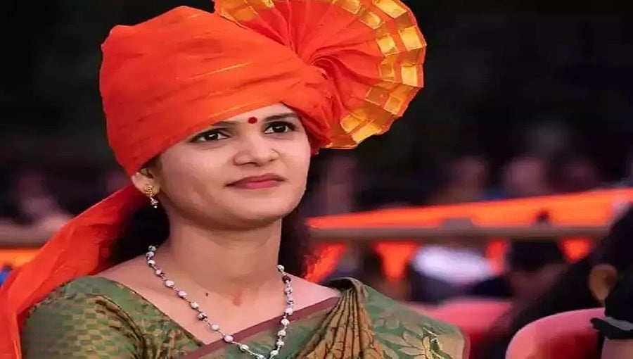 ಚೈತ್ರಾ ಕುಂದಾಪುರಗೆ ಅನಾರೋಗ್ಯ: ವಿಕ್ಟೋರಿಯಾ ಆಸ್ಪತ್ರೆಗೆ ದಾಖಲು; ಹಿಂದುತ್ವದ ಪ್ರಖರ ಪ್ರತಿಪಾದಕಿ ಆತ್ಮಹತ್ಯೆ ಯತ್ನ?