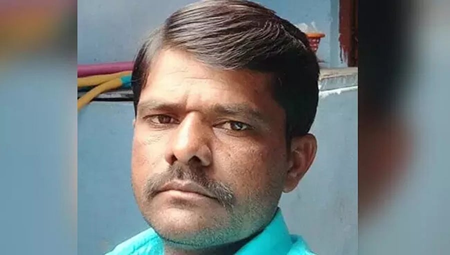 ಕಲಬುರಗಿ: ಹತ್ತಿ ಬೆಳೆಗೆ ಕೀಟನಾಶಕ ಸಿಂಪರಣೆ ಮಾಡುವ ವೇಳೆ ರೈತ ಸಾವು