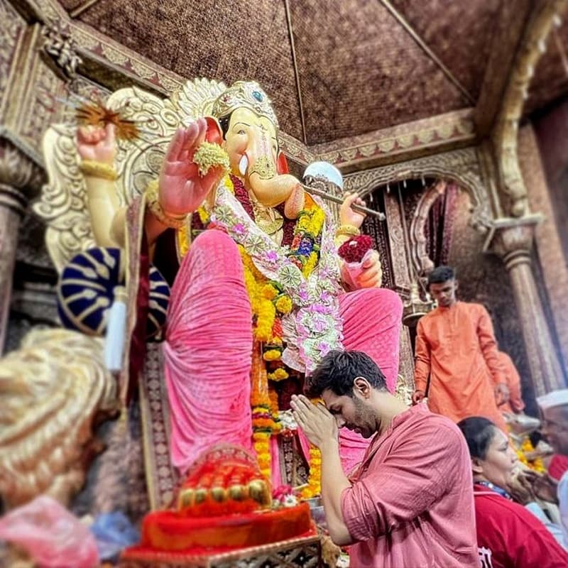 ಕಾರ್ತಿಕ್ ಆರ್ಯನ್