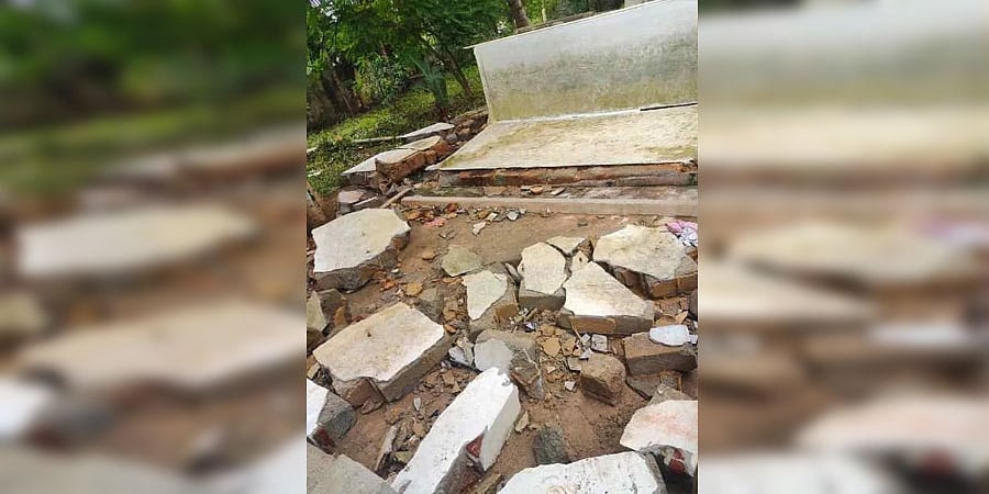 ರಾಮನಗರ: ಮೊರಾರ್ಜಿ ವಸತಿ ಶಾಲೆ ಗೋಡೆ ಕುಸಿದು ವಿದ್ಯಾರ್ಥಿ ಸಾವು, ಮತ್ತೋರ್ವ ವಿದ್ಯಾರ್ಥಿಗೆ ಗಾಯ
