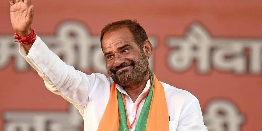 ಲೋಕಸಭೆಯಲ್ಲಿ ಮುಸ್ಲಿಂ ಸಂಸದ ಡ್ಯಾನಿಶ್ ಅಲಿಯನ್ನು 'ಉಗ್ರ', 'ಪಿಂಪ್' ಎಂದು ನಿಂದಿಸಿದ ಬಿಜೆಪಿ ಸಂಸದ!
