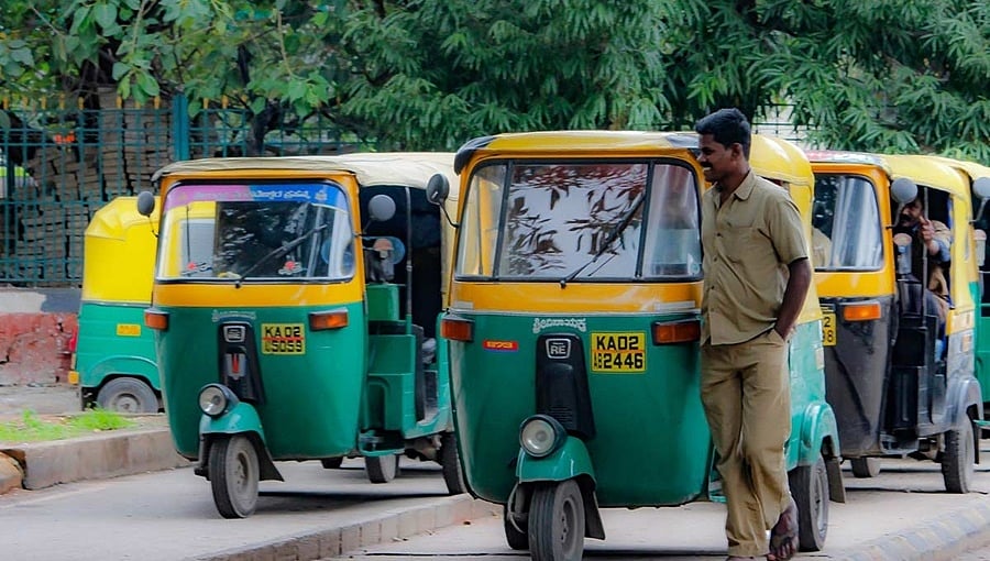 ನಮ್ಮ ಮೆಟ್ರೋ ಬಳಿ ಆ್ಯಪ್ ಆಧಾರಿತ ಆಟೋ ಸೌಲಭ್ಯ: ಶೀಘ್ರದಲ್ಲೇ 'ಮೆಟ್ರೋ ಮಿತ್ರ' ಆರಂಭ
