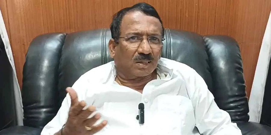 ಮುಗಿಯದ ಮುಖ್ಯಮಂತ್ರಿ ಹುದ್ದೆ ಗುದ್ದಾಟ: ನಾನೊಬ್ಬ ದಲಿತ, ನಾನೇಕೆ ಸಿಎಂ ಆಗಬಾರದು- ಅಬಕಾರಿ ಸಚಿವ ಆರ್ಬಿ ತಿಮ್ಮಾಪುರ