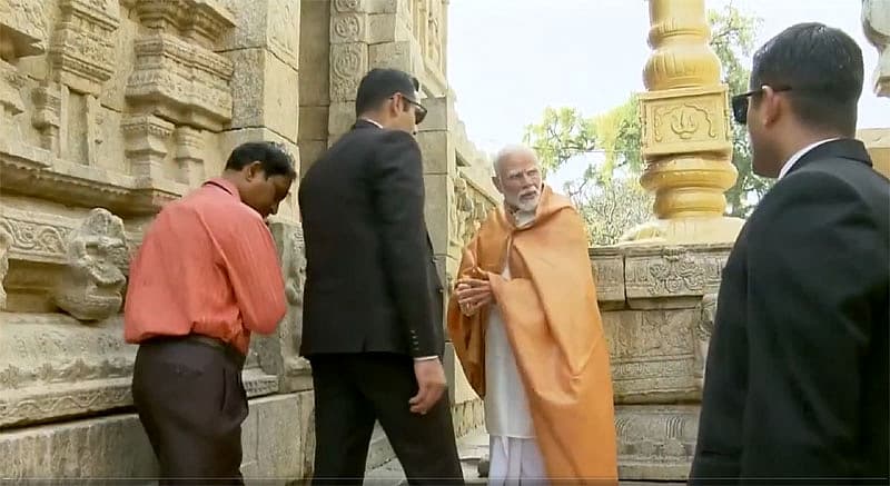 ಅಲ್ಲಿಗೆ ಭೇಟಿ ನೀಡಿದ ರಾಮನಿಗೆ ಮಾತೆ ಸೀತೆಯನ್ನು ರಾವಣನು ದಕ್ಷಿಣಕ್ಕೆ ಕರೆದೊಯ್ದನೆಂದು ಹೇಳಿ ಜಟಾಯುವು ಇದೇ ಜಾಗದಲ್ಲಿ ಮೋಕ್ಷವನ್ನು ಪಡೆಯುತ್ತಾನೆ.