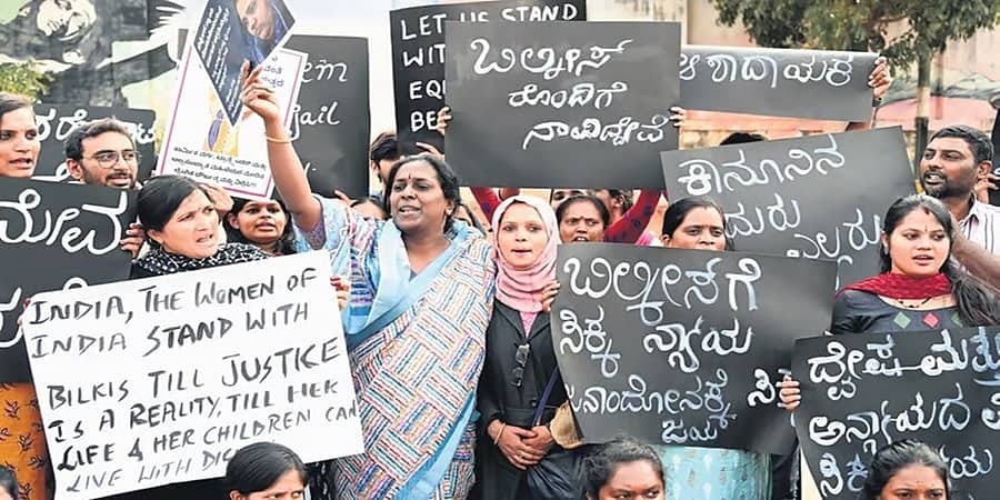 ಬಿಲ್ಕಿಸ್ ಬಾನೋ ಪ್ರಕರಣ: ಅಪರಾಧಿಗಳನ್ನು ಬಂಧಿಸಿ ಮತ್ತೆ ಜೈಲಿಗೆ ಕಳುಹಿಸಿ, ಮಹಿಳಾ ಕಾರ್ಯಕರ್ತರ ಆಗ್ರಹ