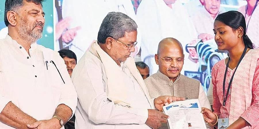 ಯುವನಿಧಿ ಯೋಜನೆಗೆ ಈವರೆಗೂ 19,392 ಮಂದಿಯಿಂದ ಅರ್ಜಿ!