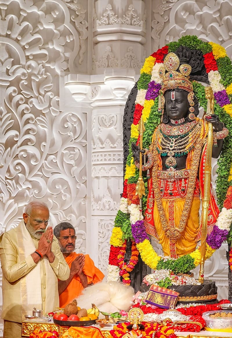 ರಾಮಲಲ್ಲಾ ಪ್ರಾಣ ಪ್ರತಿಷ್ಠಾಪನೆ ನೆರವೇರಿಸಿದ ಪ್ರಧಾನಿ ಮೋದಿ