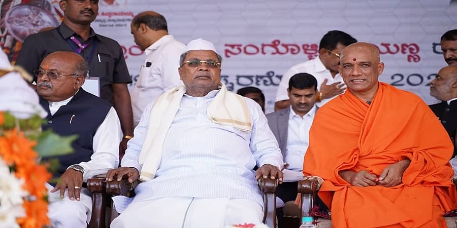 ಹುಬ್ಬಳ್ಳಿ ವಿಮಾನ ನಿಲ್ದಾಣಕ್ಕೆ ರಾಯಣ್ಣ ಹೆಸರಿಡಲು ಕೇಂದ್ರಕ್ಕೆ ಶಿಫಾರಸ್ಸು: ಸಿಎಂ ಸಿದ್ದರಾಮಯ್ಯ
