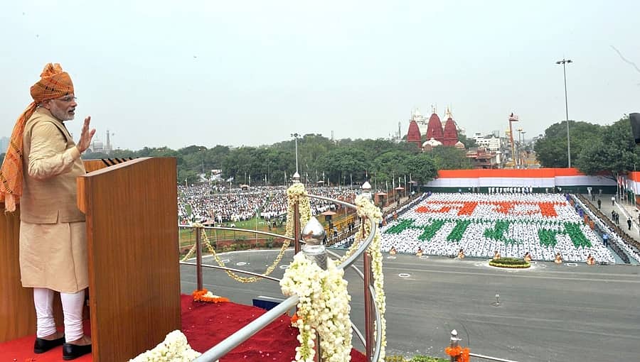 77ನೇ ಗಣರಾಜ್ಯೋತ್ಸವ ಸಂಭ್ರಮ: ಜನತೆಗೆ ಶುಭಾಶಯ ಕೋರಿದ ಪ್ರಧಾನಿ ಮೋದಿ; ದೆಹಲಿಯಲ್ಲಿ ಹೆಚ್ಚಿದ ಭದ್ರತೆ