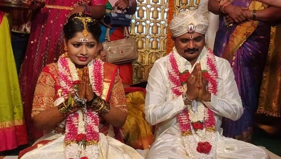 ನಿರ್ದೇಶಕ ಮಂಸೋರೆ ದಾಂಪತ್ಯದಲ್ಲಿ ಬಿರುಕು: ಪೊಲೀಸ್​​ ಠಾಣೆ ಮೆಟ್ಟಿಲೇರಿದ ಪತ್ನಿ ಅಖಿಲಾ