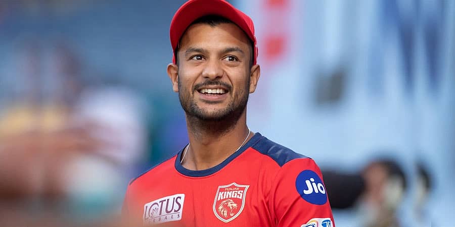 ವಿಮಾನದಲ್ಲಿ ನೀರೆಂದು ಆ್ಯಸಿಡ್ ಕುಡಿದ ಕ್ರಿಕೆಟಿಗ ಮಯಾಂಕ್ ಅಗರ್ವಾಲ್?; ಆಸ್ಪತ್ರೆಗೆ ದಾಖಲು, ಐಸಿಯುನಲ್ಲಿ ಚಿಕಿತ್ಸೆ