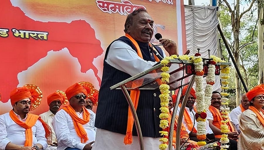 ಮಂದಿರ ಕೆಡವಿ ಕಟ್ಟಲಾಗಿರುವ ಮಸೀದಿಗಳನ್ನು ನೀವೇ ಕೆಡವಿ, ಇಲ್ಲದಿದ್ದರೆ ಹಿಂದೂಗಳೇ ಕೆಡವುತಾರೆ: ಮುಸ್ಲಿಂರಿಗೆ ಈಶ್ವರಪ್ಪ