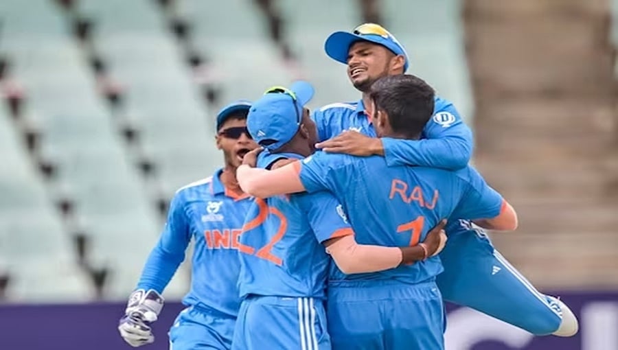 ಅಂಡರ್ 19 ವಿಶ್ವಕಪ್ ಫೈನಲ್: ಭಾರತಕ್ಕೆ ಗೆಲ್ಲಲು 254 ರನ್ ಗುರಿ ನೀಡಿದ ಆಸ್ಟ್ರೇಲಿಯಾ!