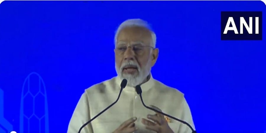 ಅಬುಧಾಬಿ: 'ಆಹ್ಲಾನ್ ಮೋದಿ' ಕಾರ್ಯಕ್ರಮ, ದಕ್ಷಿಣ ಭಾರತದ 4 ಭಾಷೆಗಳಲ್ಲಿ ಮಾತನಾಡಿದ ಪ್ರಧಾನಿ ಮೋದಿ!