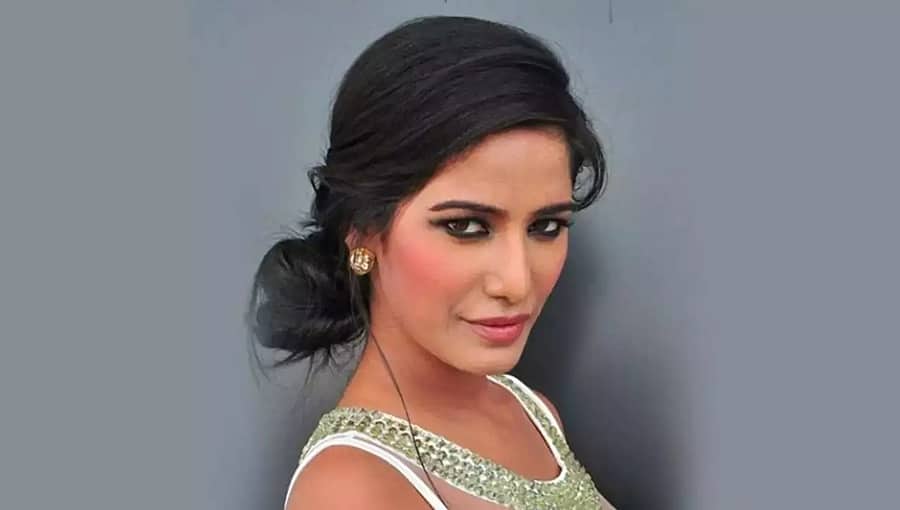 ನಟಿ ಪೂನಂ ಪಾಂಡೆ ನಿಧನ: 32 ವರ್ಷಕ್ಕೆ ಇಹಲೋಕ ತ್ಯಜಿಸಿದ ಕಾಂಟ್ರವರ್ಸಿ ಕ್ವೀನ್!