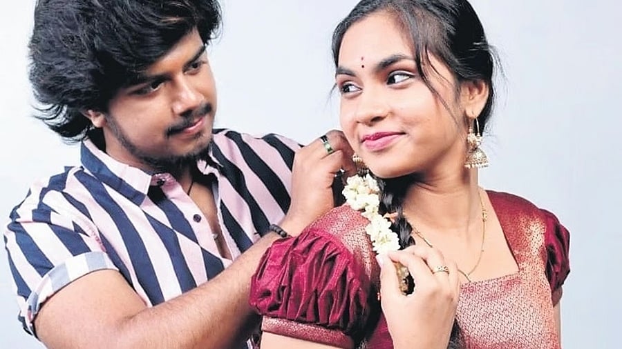 'ಮಂಡ್ಯ ಹೈದ' ಅಭಯ್ ಗೆ ಮಾಸ್ ಹೀರೋ ಆಗುವ ಎಲ್ಲಾ ಲಕ್ಷಣಗಳಿವೆ: ಬಿಗ್ ಬಾಸ್ ವಿಜೇತ ಕಾರ್ತಿಕ್!