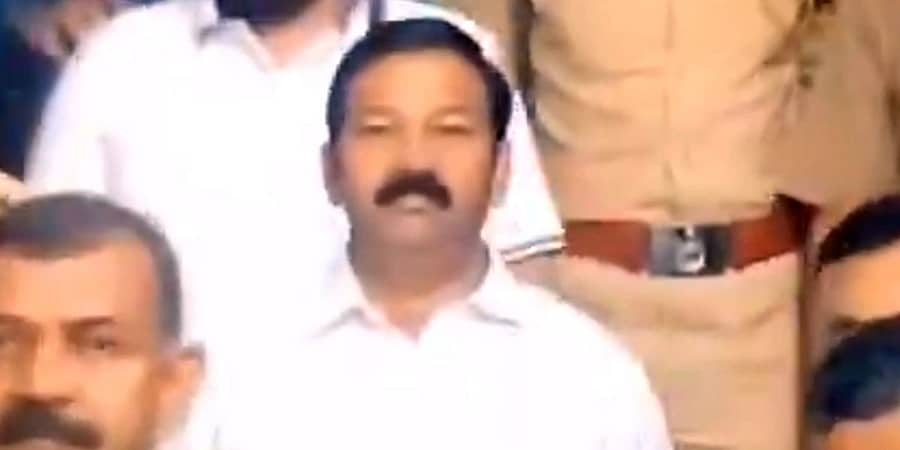 ಶಿವಸೇನಾ ನಾಯಕನ ಮೇಲೆ ಗುಂಡಿನ ದಾಳಿ: ಬಿಜೆಪಿ ಶಾಸಕನ ಬಂಧನ, ಎಸ್ಸಿ/ಎಸ್ಟಿ ಕಾಯ್ದೆಯಡಿ ಕೇಸ್ ದಾಖಲು