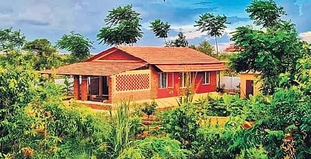 <strong>ವೃಕ್ಷವನಂ</strong>