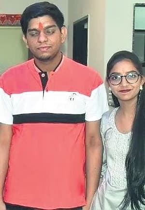 <strong>ಯಶ್ ಸೋನಾಕಿಯಾ</strong>